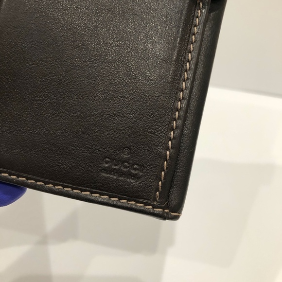 Gucci Brown GG Canvas Heart Plate Long Wallet Sku#84585 (Gently used) - Picture 13 of 16